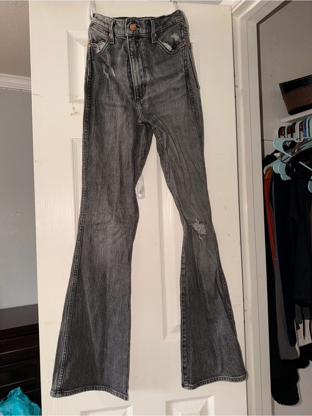 Wrangler Women’s Gray Distressed Flared Jeans